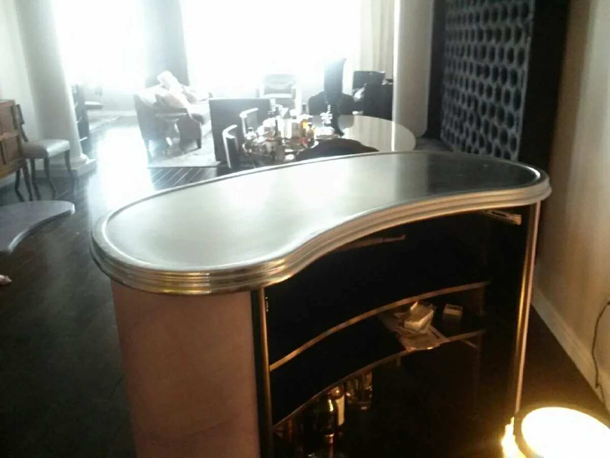 Custom cast pewter countertop by La Bastille